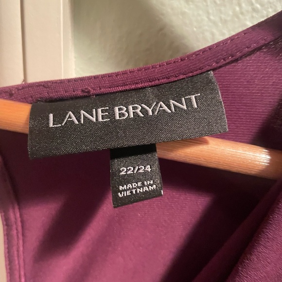 LANE BRYANT Stretchy, Wide Leg, Flutter Sleeve, Faux Wrap Jumpsuit - Picture 7 of 13